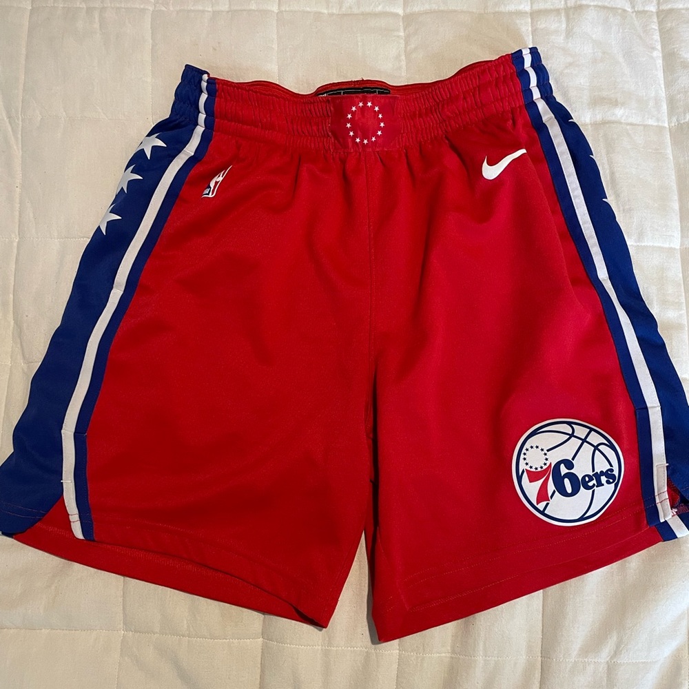 Philadelphia 76ers NBA shorts